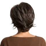 Perruque courte cheveux bruns