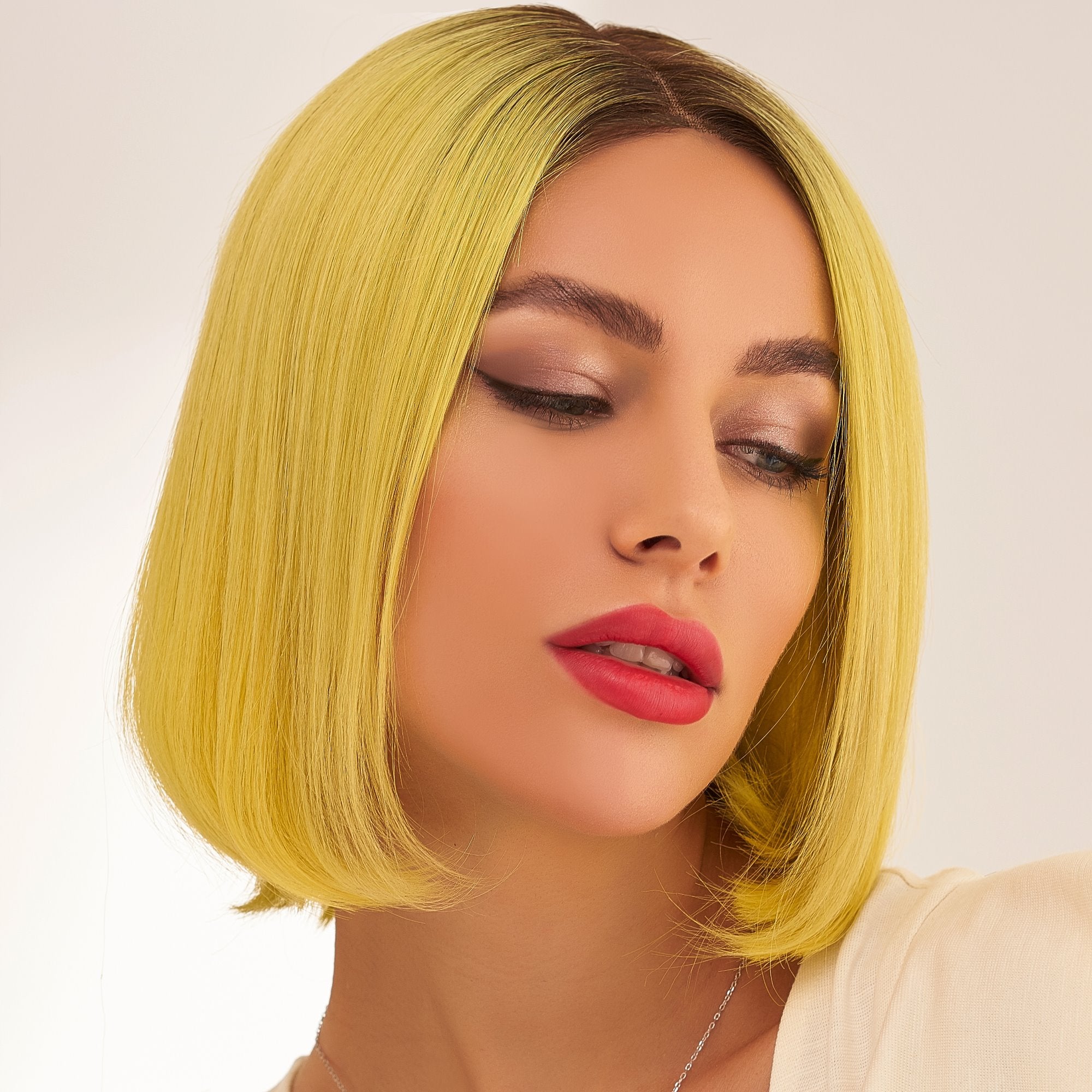 Perruque jaune
