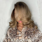perruque blonde cendrée