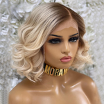 Perruque naturelle blonde 