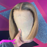 Perruque courte blond cendré