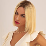 Prothèse capillaire courte naturelle blond platine